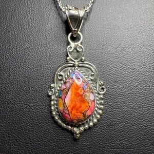 Pendant Artisan 925 Sterling Silver Pink Oyster Turquoise Necklace